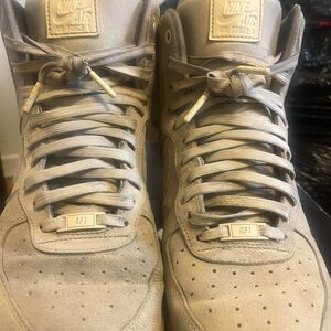 Nike Men's Air Force 1 High 07' LV8 Suede Mushroom, US Size 13, 8.5/10